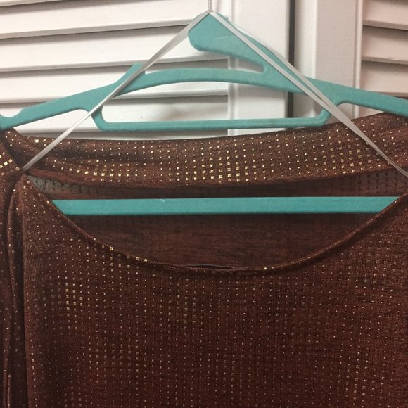 NEW LISTING Sparkly Blouson Top - Picture 3 of 5